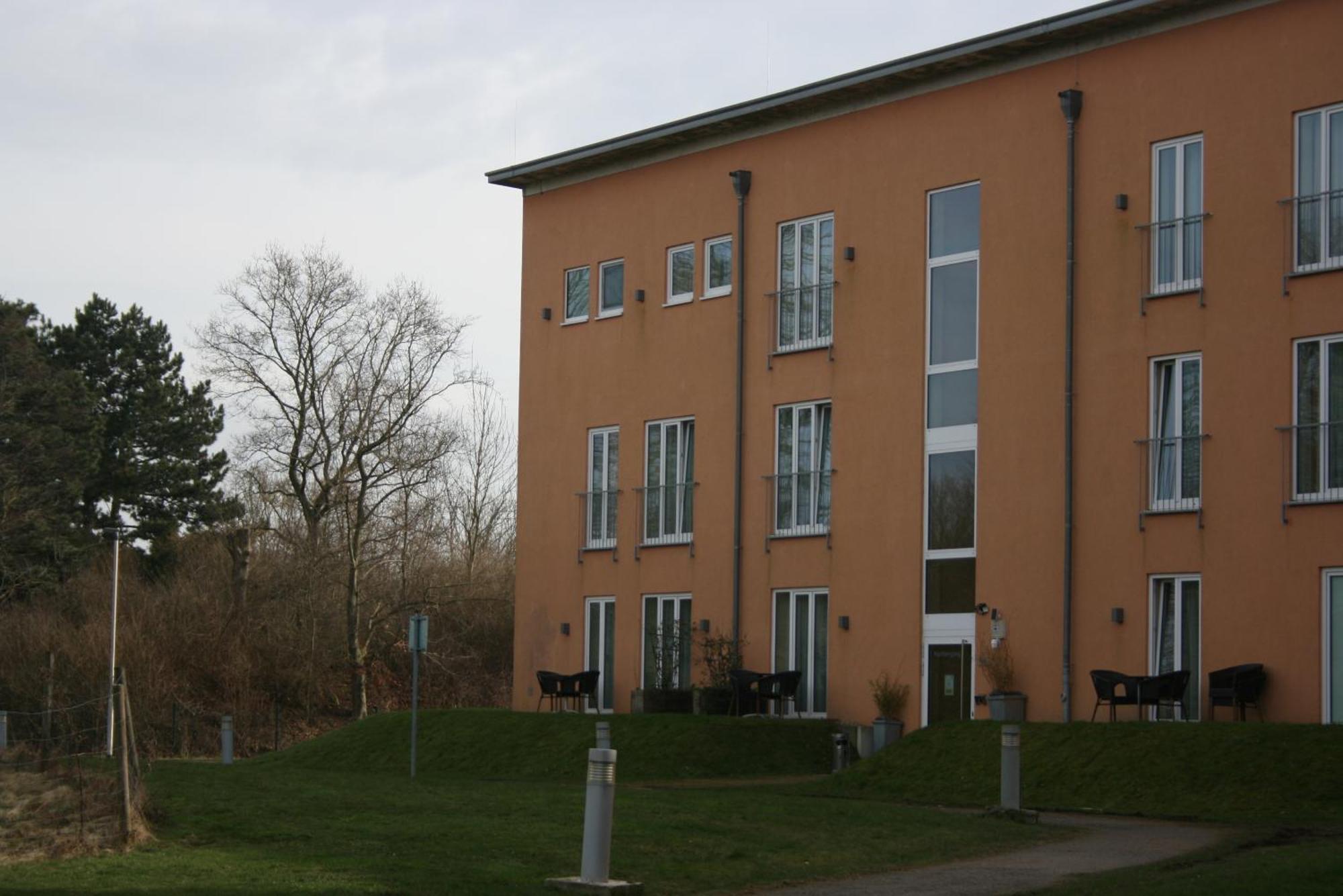 Jufa Hotel Im Brueckenkopfpark - Juelich Exterior photo